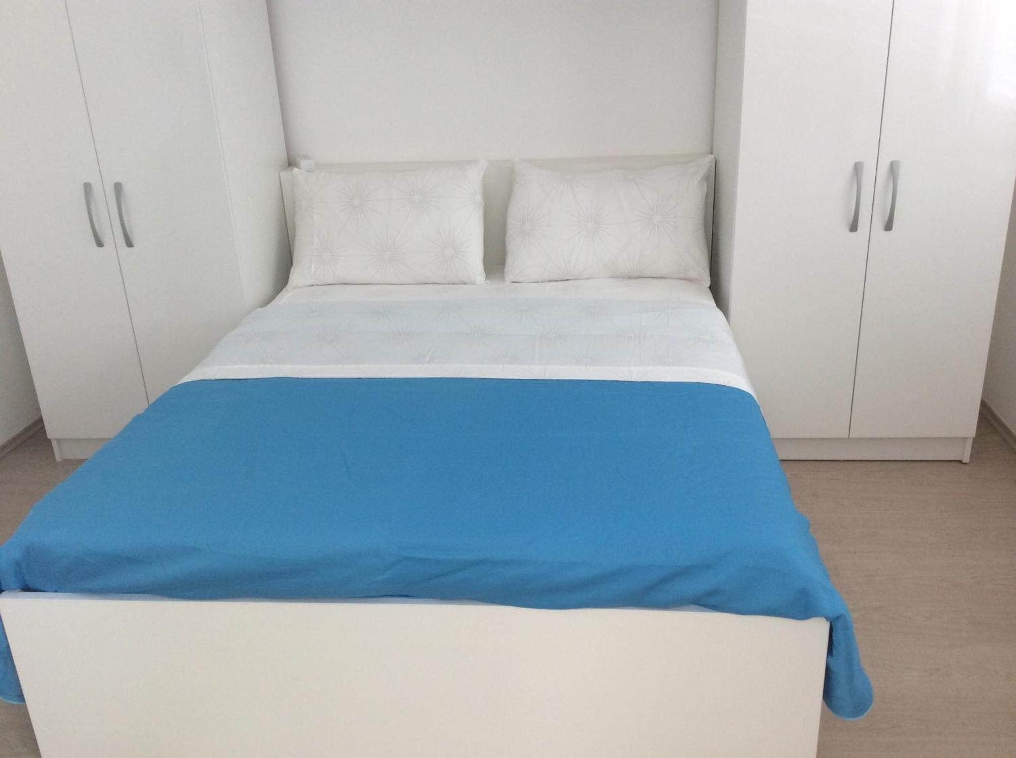 Lux Apartments 코츌라 객실 사진